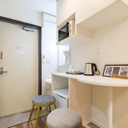 High Five Guest House Tokyo Exterior photo