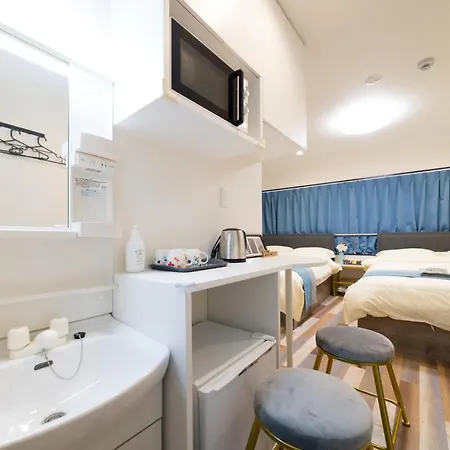 High Five Guest House Tokyo Exterior photo